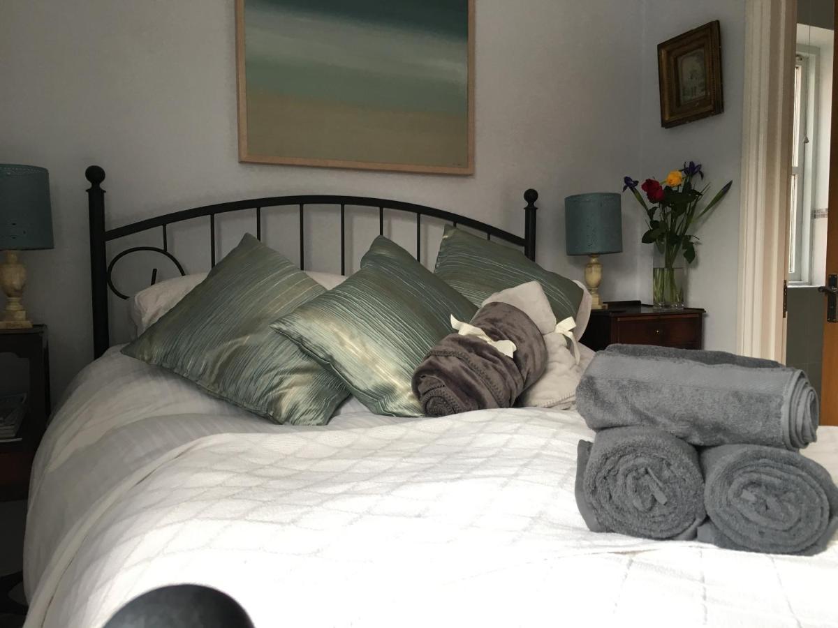 5 ชาร์ลตัน มิลล์ เวย์ บีแอนด์บี Bed & Breakfast ชิชิสเตอร์ ห้อง รูปภาพ